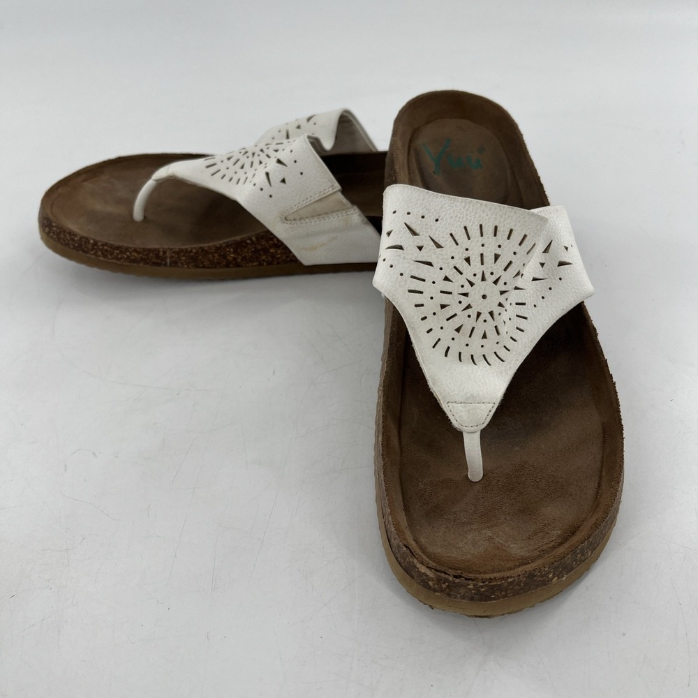 Yuu Womens White Flip Flop Thong Cork Flat 8 Sandal Philis Sunburst Cutout 9.5 M